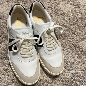 Sam Edelman sneakers